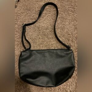 Steve Madden Black shoulder purse/bag with adjustable strap